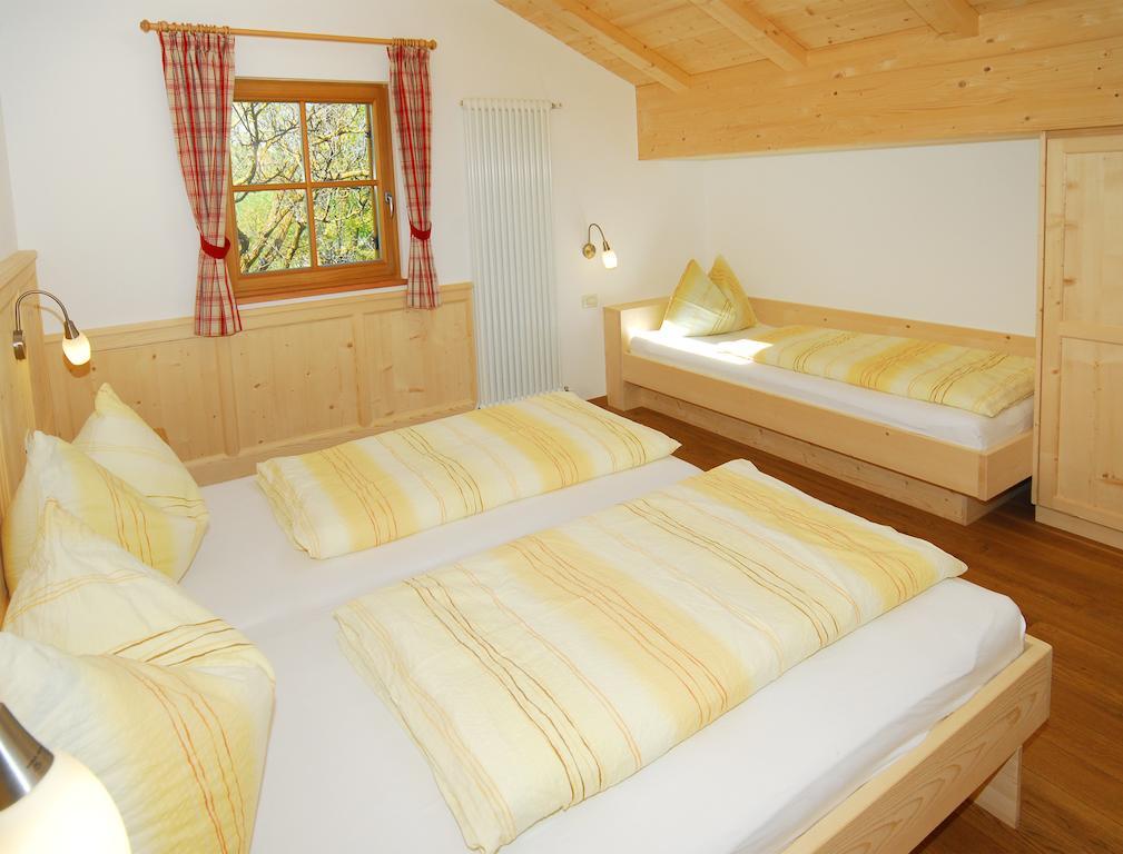 Singerhof Villa Castelrotto Room photo